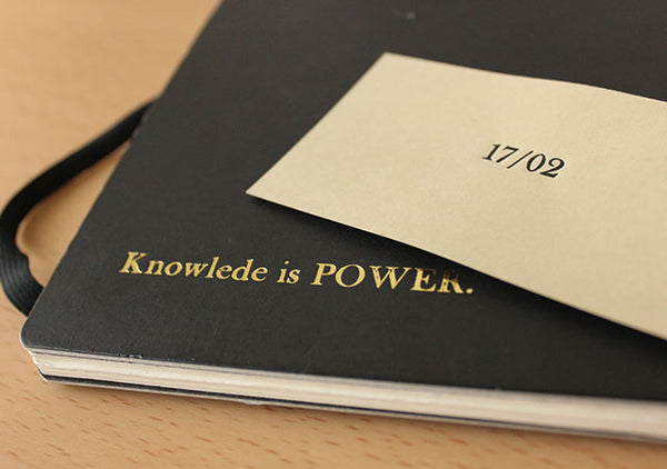 【ノートに箔押し】Knowledge is Power.　「知識は力なり」