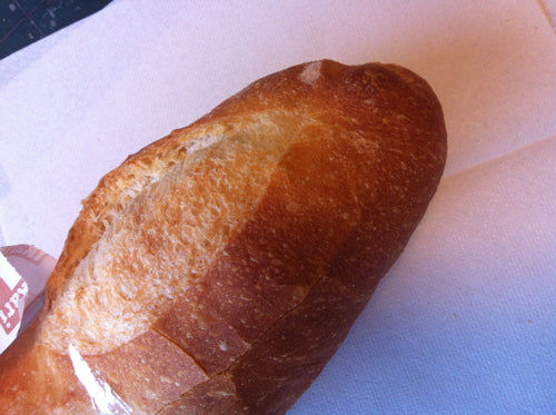 フランスパン"バゲット"に焼印押してみました。