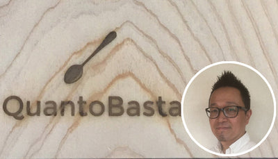 木工製品へのロゴの刻印