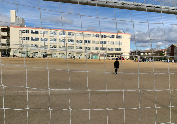 日曜日の店長おかどめ、厳寒のサッカー観戦とホットコーヒー