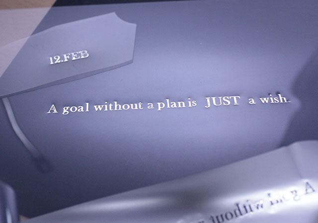A Goal Without A Plan Is Just A Wish ポジティブになれる短くても心に響く素敵な名言 格言を焼印 刻印 箔押し加工で表現しています レザーツールズ